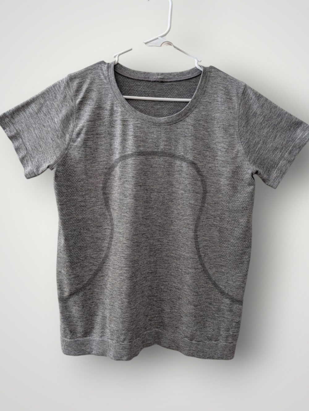 Lululemon Swiftly Tech Racerback (Breeze) - Picture 2 of 10